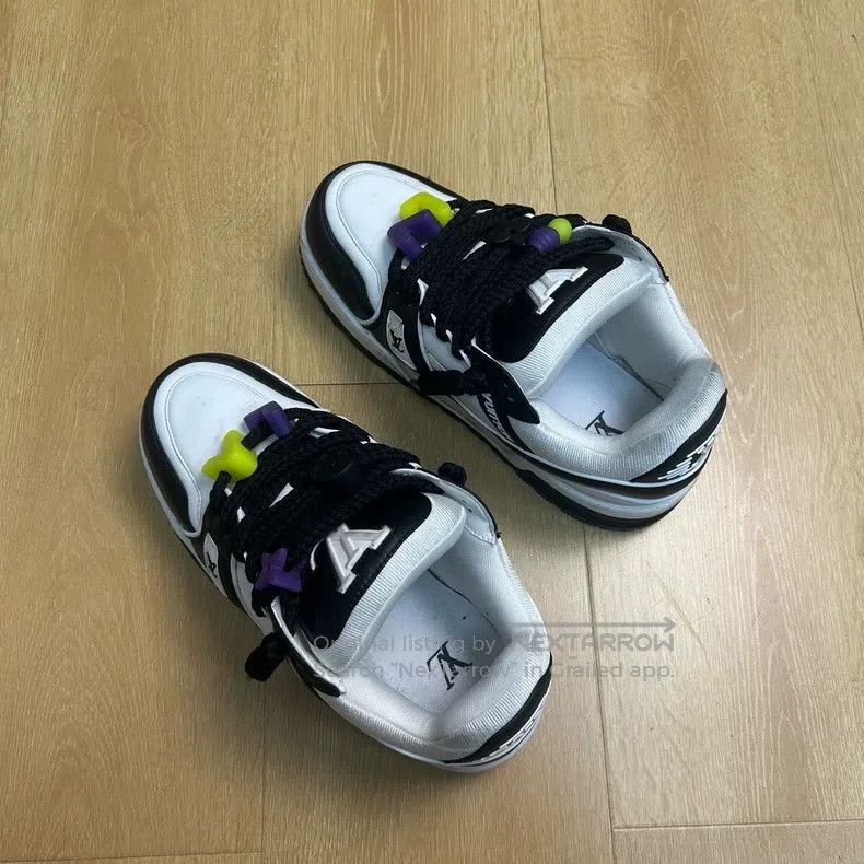 Louis Vuitton Louis Vuitton Trainer Maxi White and Black Little Fat Ding Size US 7 / EU 40 - 5 Thumbnail