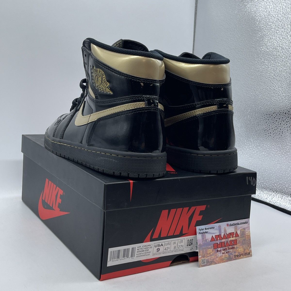 Jordan Brand Air Jordan 1 high metallic gold Size US 9 / EU 42 - 4 Thumbnail