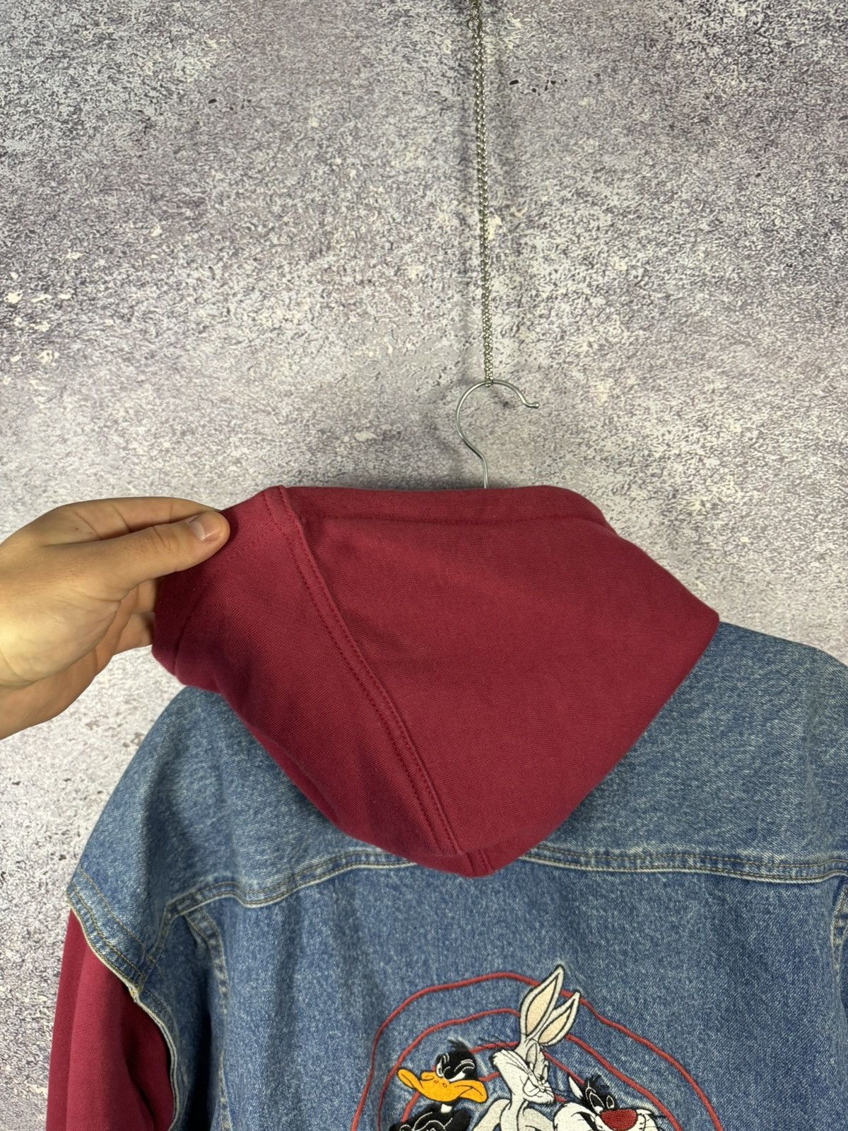Vintage × Warner Bros All Folks Looney Tunes 1995 WB Hoodie Vest Jacket XL Denim Size US XL / EU 56 / 4 - 21 Thumbnail