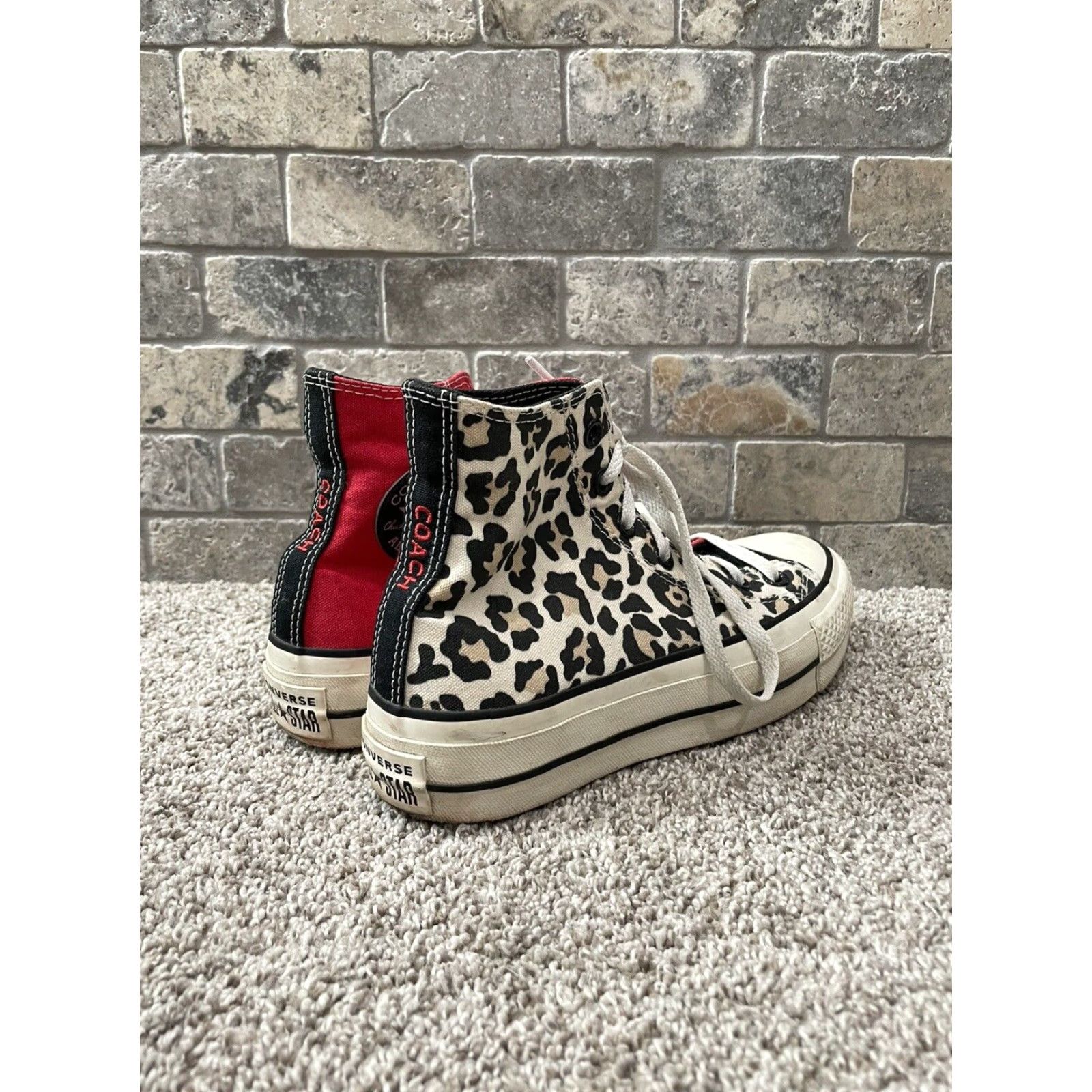 Converse VINTAGE Converse All Star HIGH TOP Mens Athletic Sneaker Red Cow Print Stars Size 4 Size US S / EU 44-46 / 1 - 2 Thumbnail