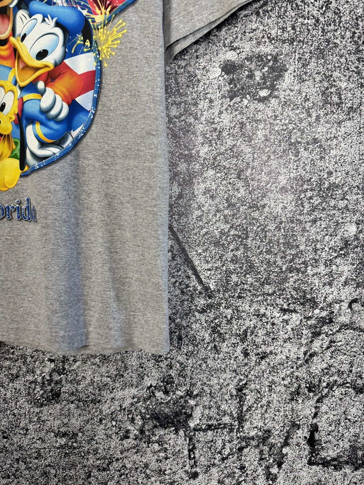 Disney Vintage Disney Tee Mickey Mouse Goofy Donald Duck Size S Size US XS / EU 42 / 0 - 5 Thumbnail