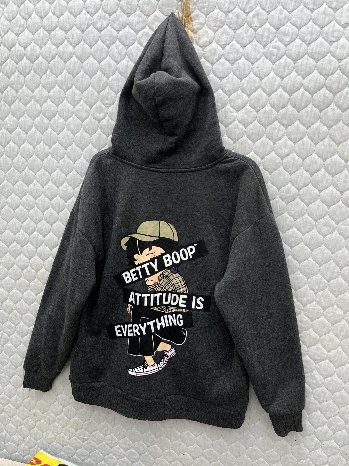 Other 🔥🔥🔥STEALS BETTY BOOP BIG LOGO PRINT Size US L / EU 52-54 / 3 - 2 Thumbnail
