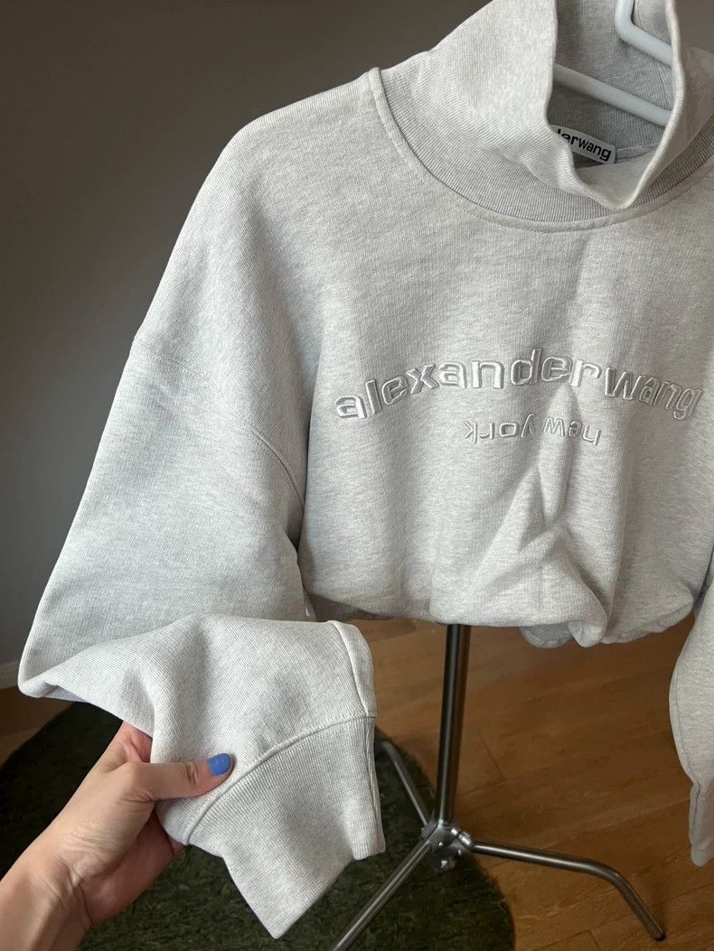 Alexander Wang Alexander Wang Logo Embroidered Turtleneck Sweatshirt- Size XS / US 0-2 / IT 36-38 - 4 Thumbnail