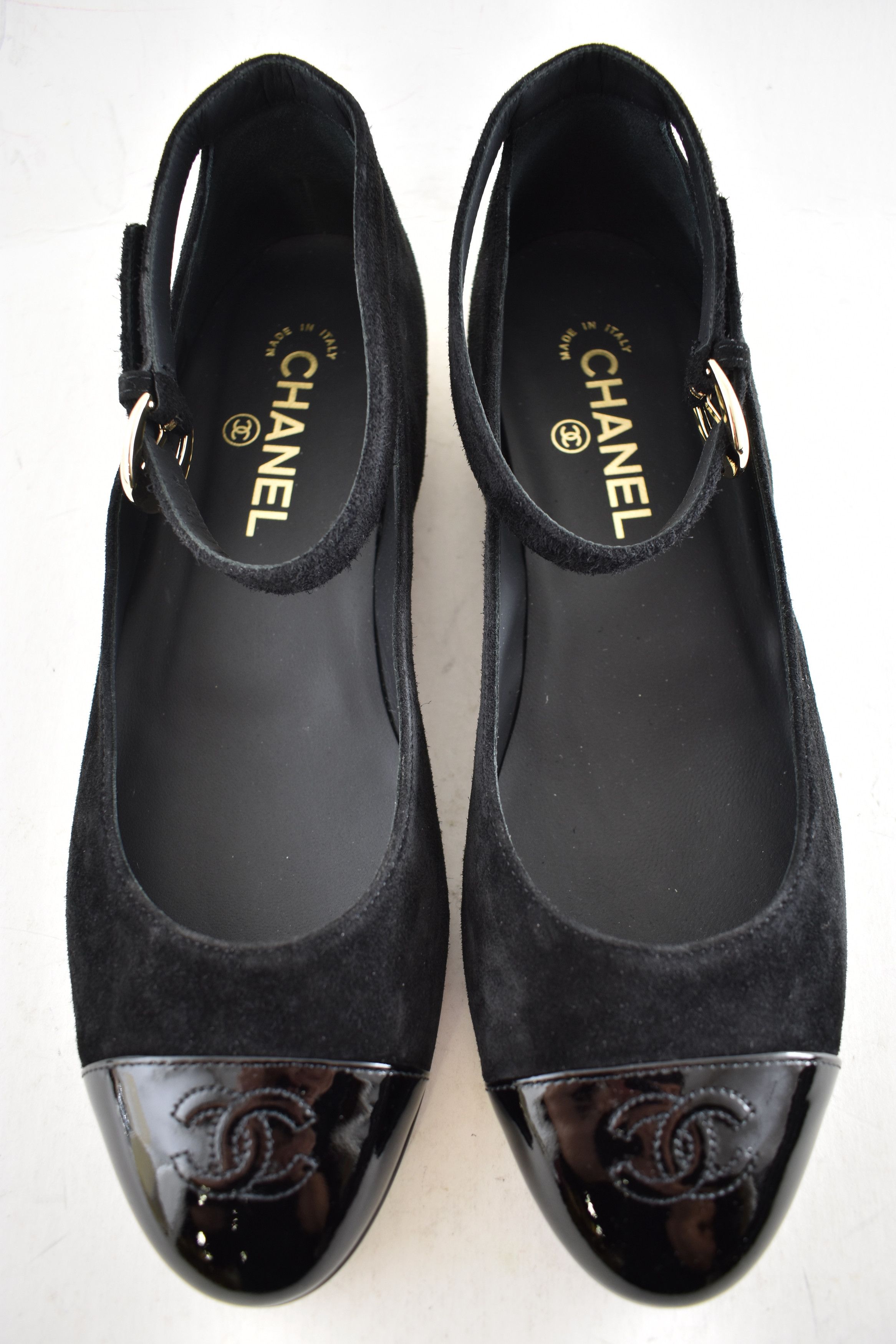 Chanel 24K Patent CC Mary Jane Ankle Strap Ballerina Ballet Flat 40 Size US 10 / IT 40 - 14 Thumbnail