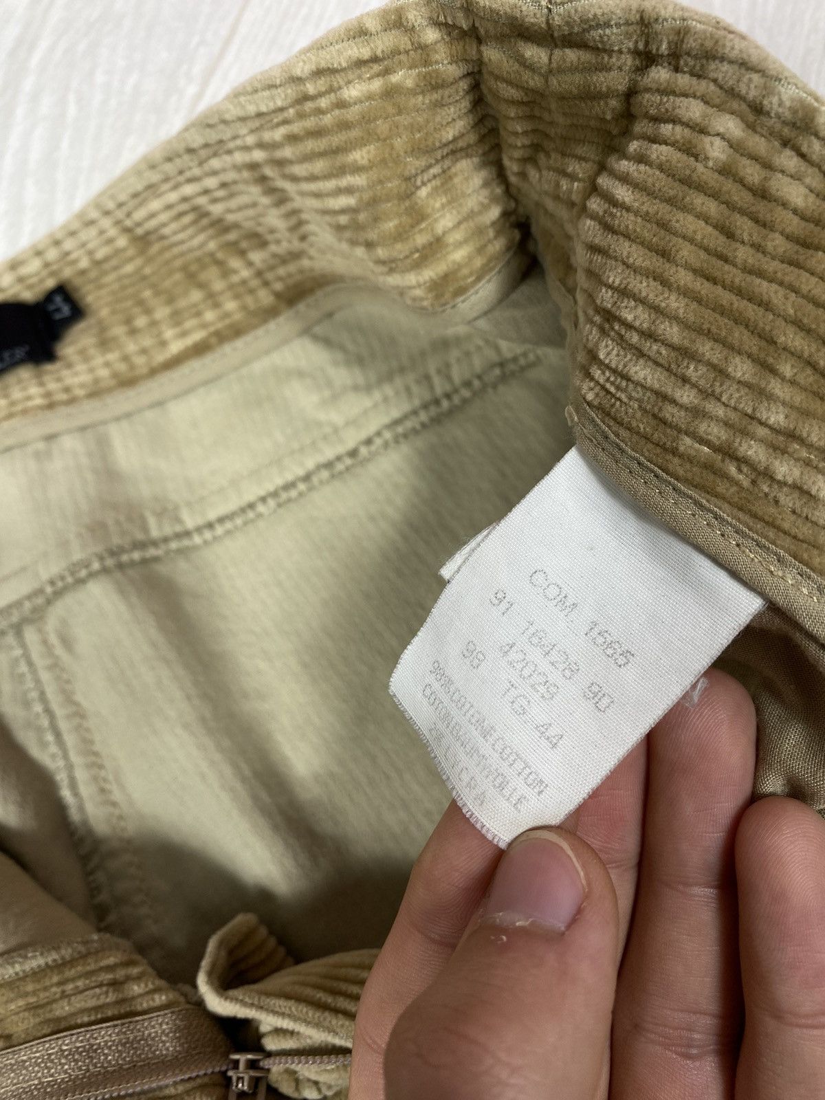 Moncler × Vintage Moncler Woman’s Velvet Pants Size 30" / US 8 / IT 44 - 11 Thumbnail