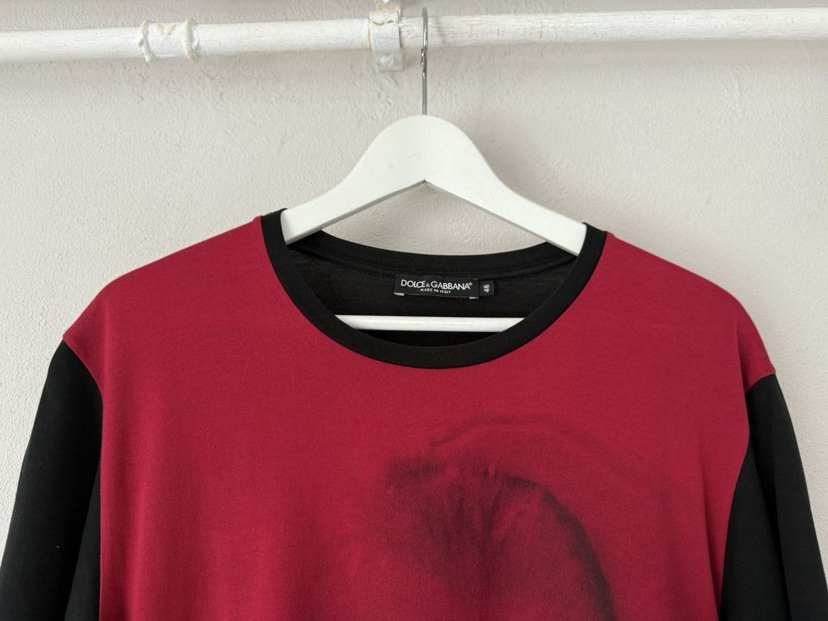 Dolce & Gabbana Photoprint T-Shirt in Red and Black Size US M / EU 48-50 / 2 - 5 Thumbnail