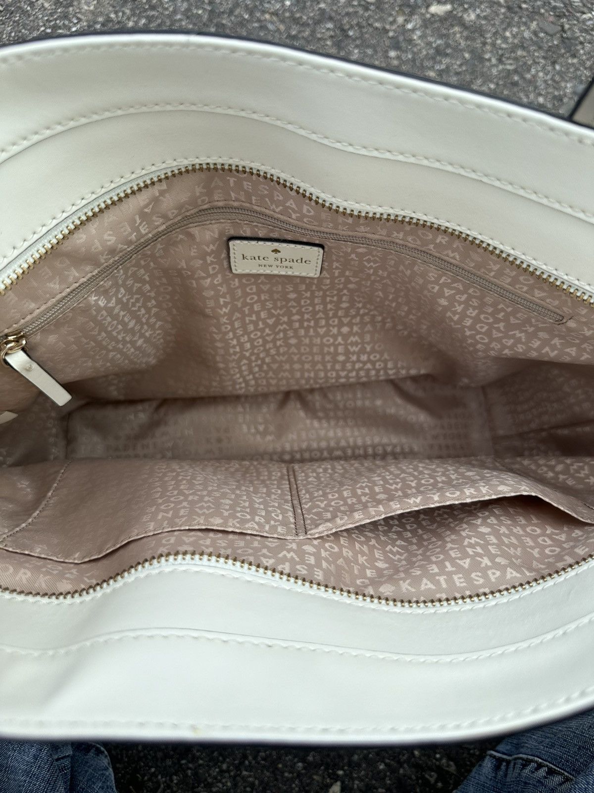 Kate Spade Kate Spade Leather Luxury White Purse / Tote Bag Size ONE SIZE - 4 Thumbnail