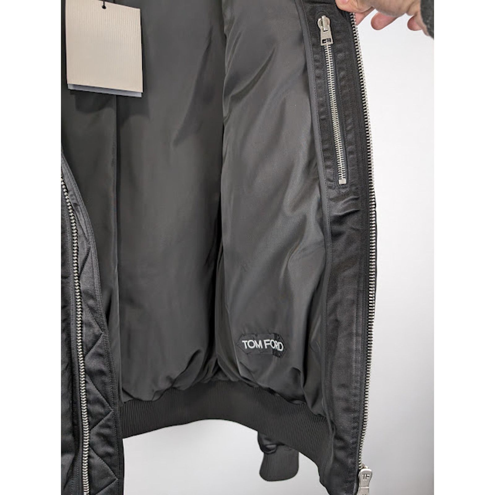 Tom Ford o1rshd1 Hooded Bomber Jacket in Black Size US M / EU 48-50 / 2 - 11 Thumbnail