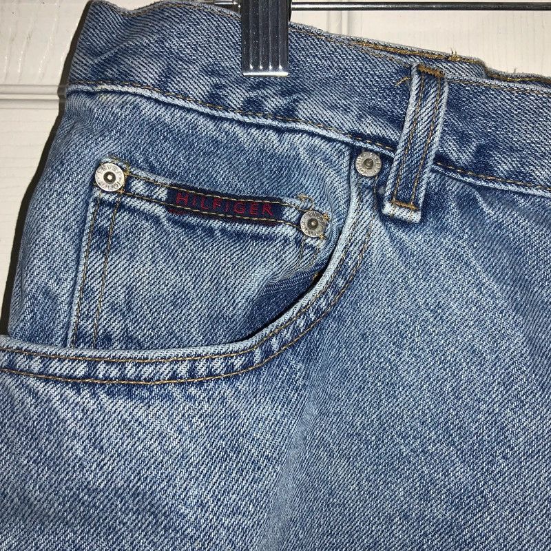 Tommy Hilfiger Tommy Hilfiger Tommy Jeans Freedom Short denim shorts Sz 36 vintage 90’s cotton US Size US 36 / EU 52 - 3 Thumbnail