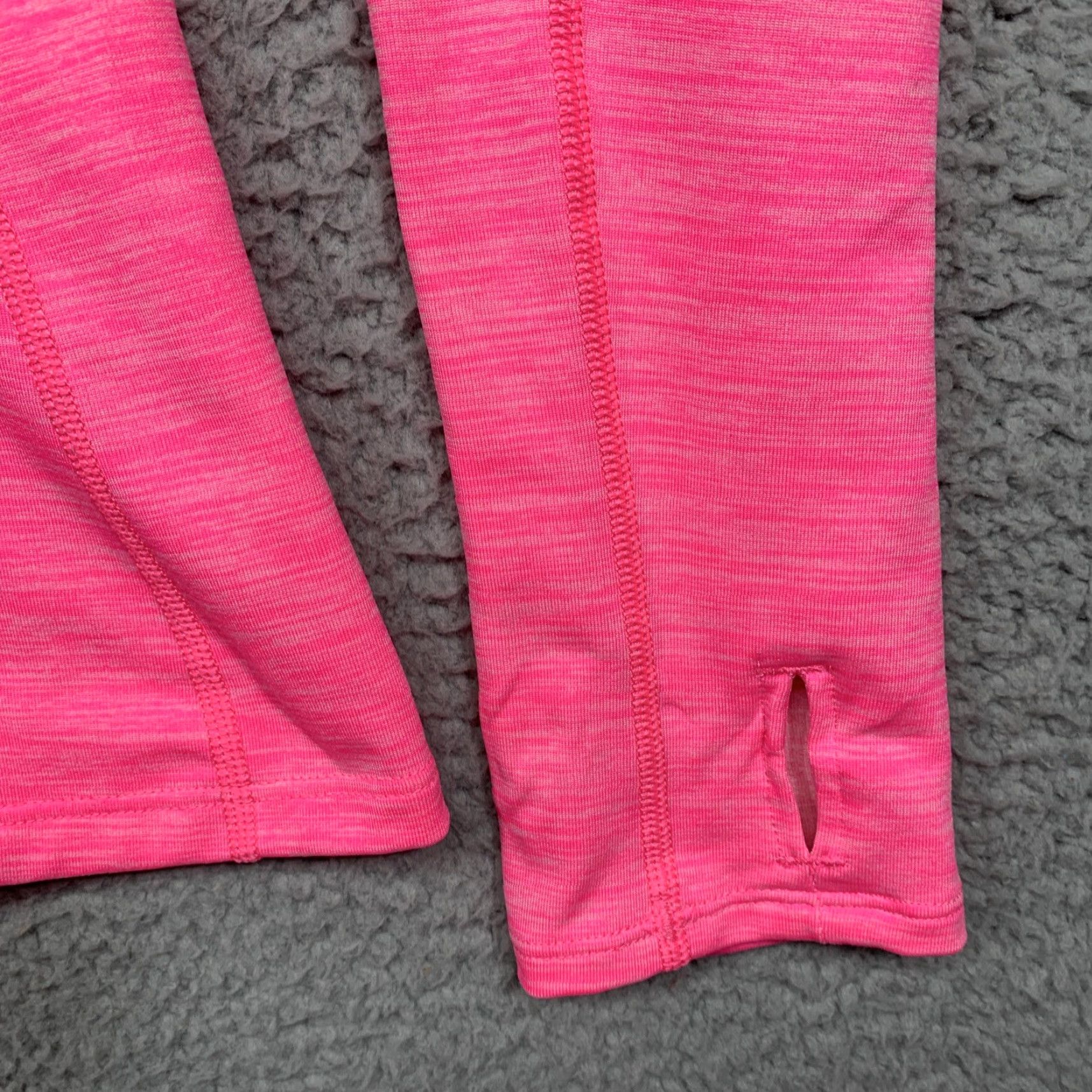 Under Armour Under Armour Women's Athletic Top Heather Pink HeatGear Long Sleeve Crew Neck M Size Size M / US 6-8 / IT 42-44 - 7 Thumbnail