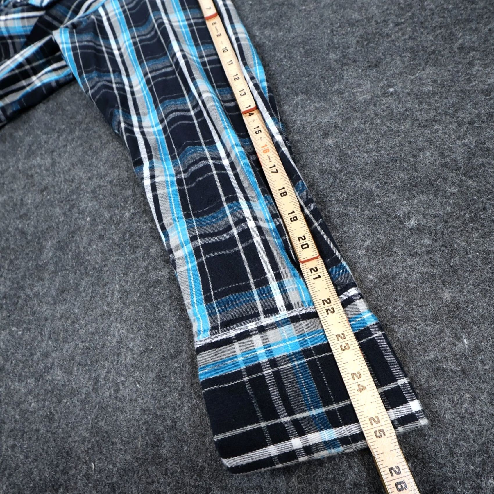 Wrangler Wrangler Shirt Mens XL Blue Plaid Pearl Snap Advanced Comfort Western Size US XL / EU 56 / 4 - 4 Thumbnail