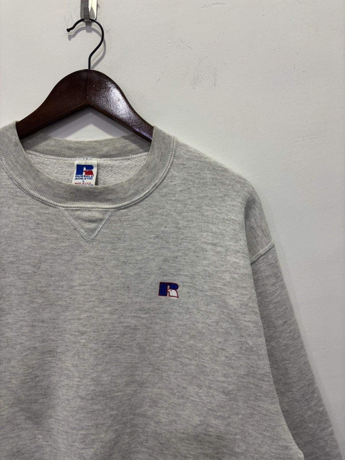 Vintage Vintage 90’s Russell Athletic Sweatshirt Size US L / EU 52-54 / 3 - 2 Thumbnail
