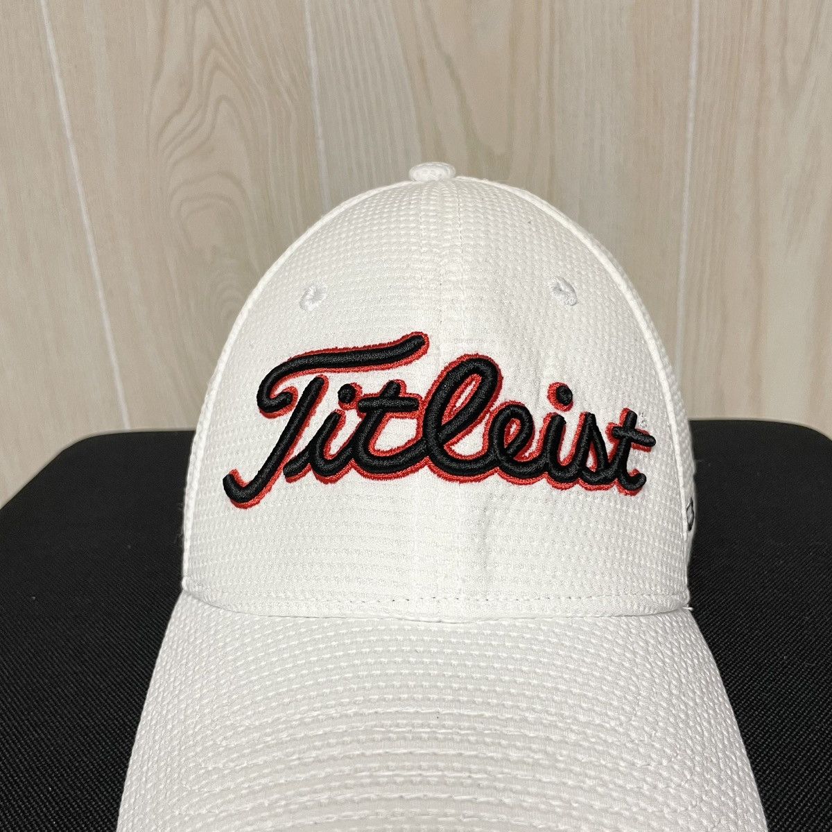 New Era × Titleist Titleist Pro V1 FJ New Era Golf Hat White Cap Large XLarge Size ONE SIZE - 2 Thumbnail