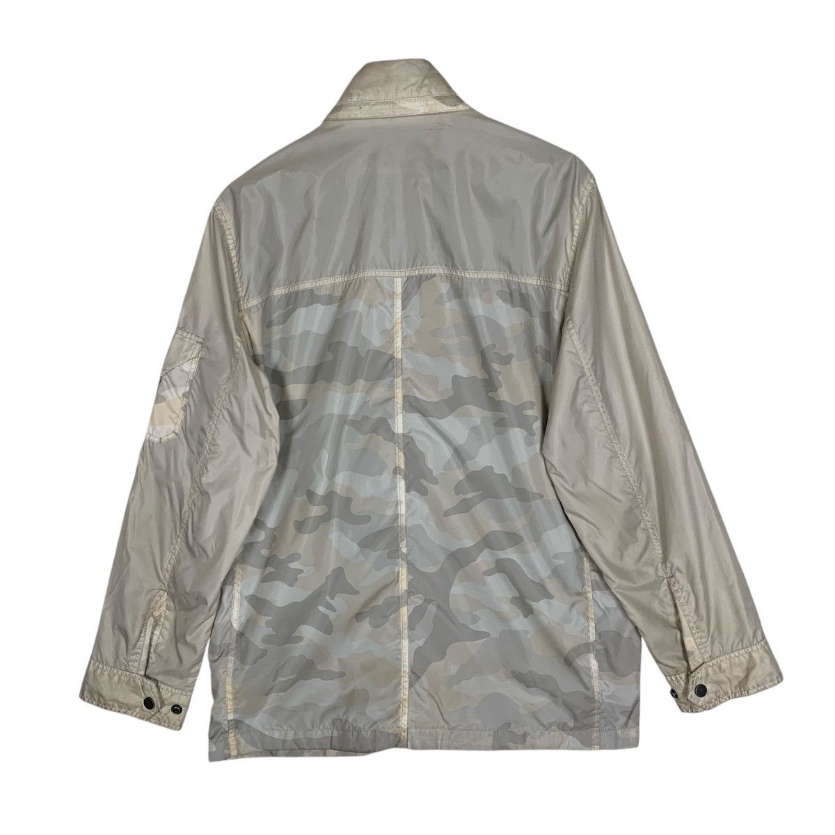 Tommy Hilfiger Vintage Tommy Hilfiger JapaneseBrand Outdoor Light Jacket Size US M / EU 48-50 / 2 - 8 Thumbnail