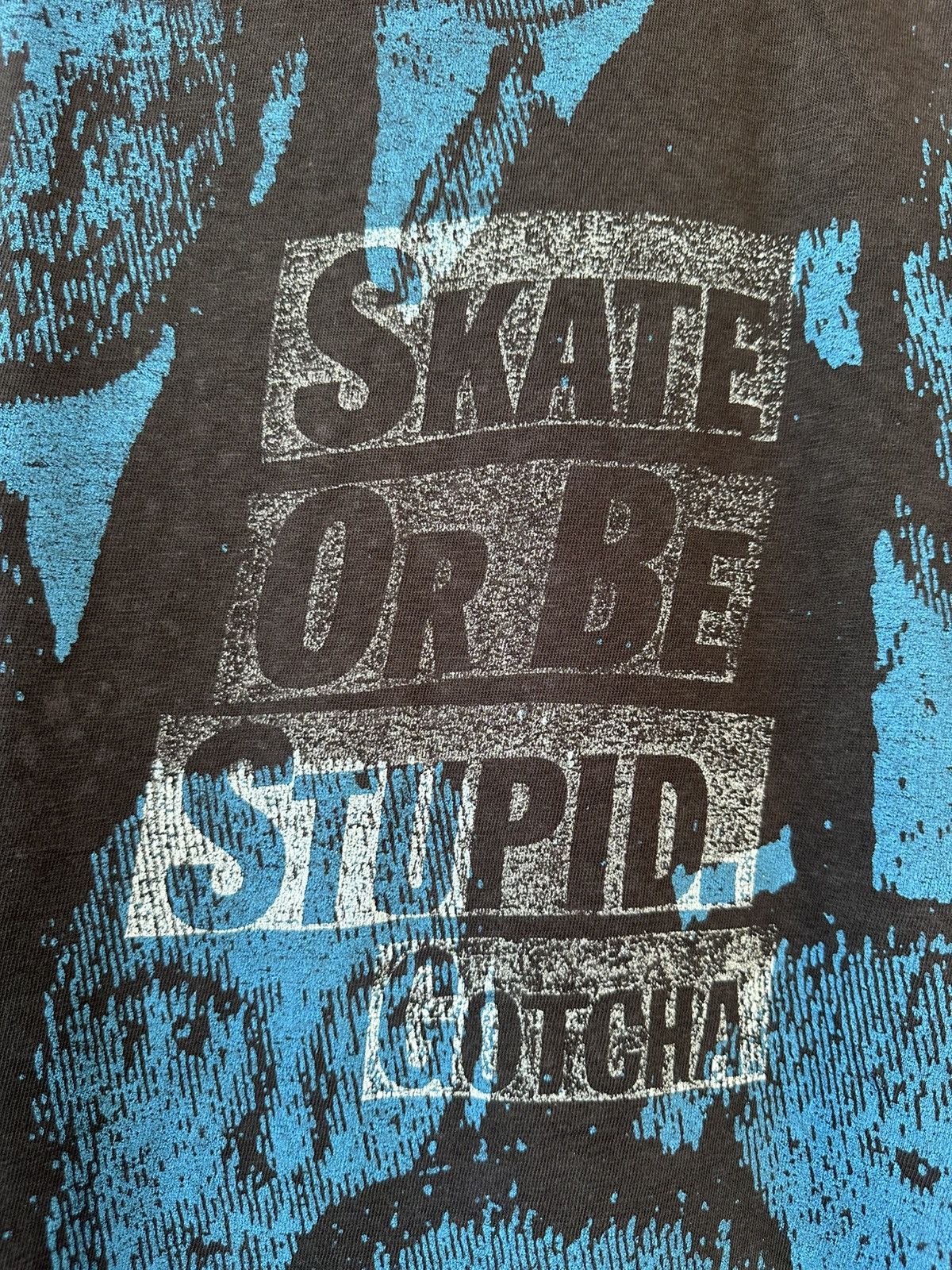 Gotcha Faded Vintage 90s Skate Or Be Stupid Gotcha Tee Size US L / EU 52-54 / 3 - 4 Thumbnail