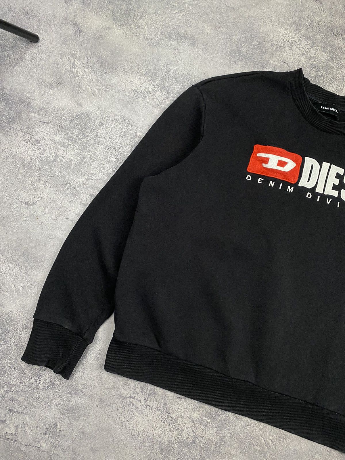 Diesel Vintage Diesel Big Logo Y2K Sweatshirt Size US L / EU 52-54 / 3 - 3 Thumbnail