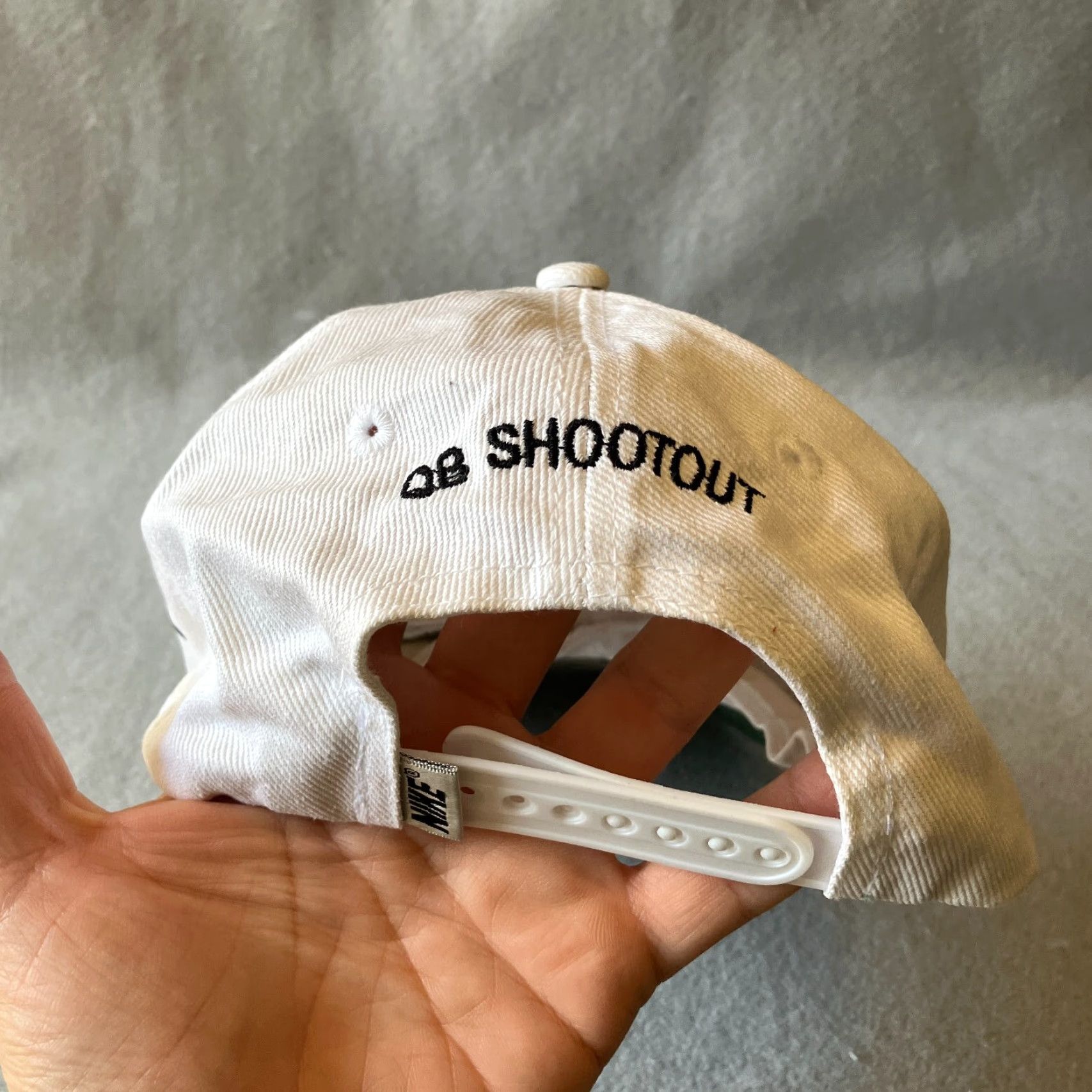Nike VINTAGE Nike Snapback Hat Adjustable White Cotton Outdoor Golf Football Mens Y2K Size ONE SIZE - 5 Thumbnail