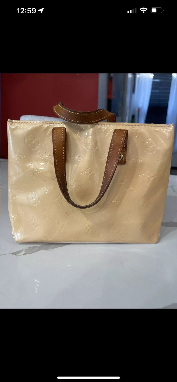 Louis Vuitton Louis Vuitton Vernis Monogram Handbag Yellow Size ONE SIZE - 24 Thumbnail