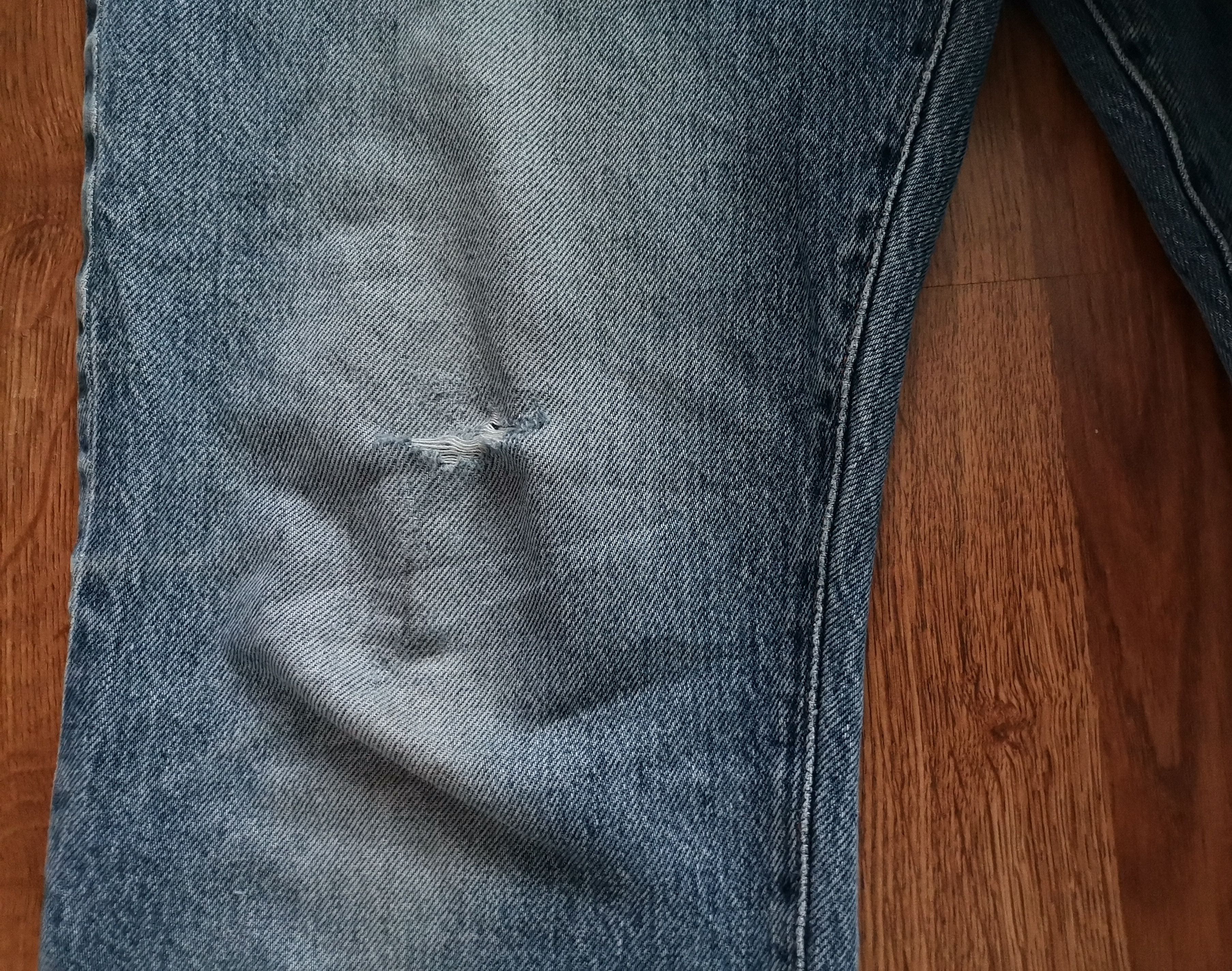 Wrangler Wrangler Larston Distressed Jeans Size US 34 / EU 50 - 2 Thumbnail