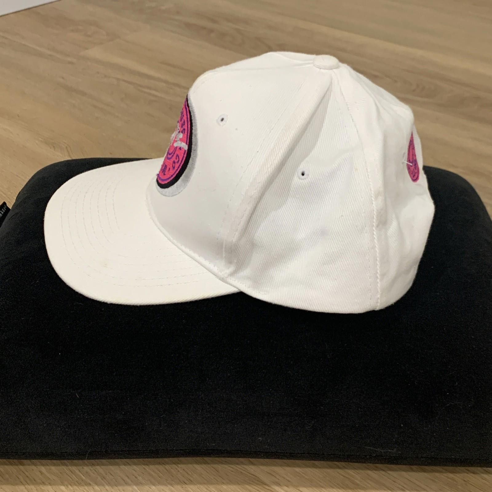 Levi's Levi’s Strauss 90s Y2K Cap Double Sided Logo Pink Embroidery Size ONE SIZE - 9 Thumbnail