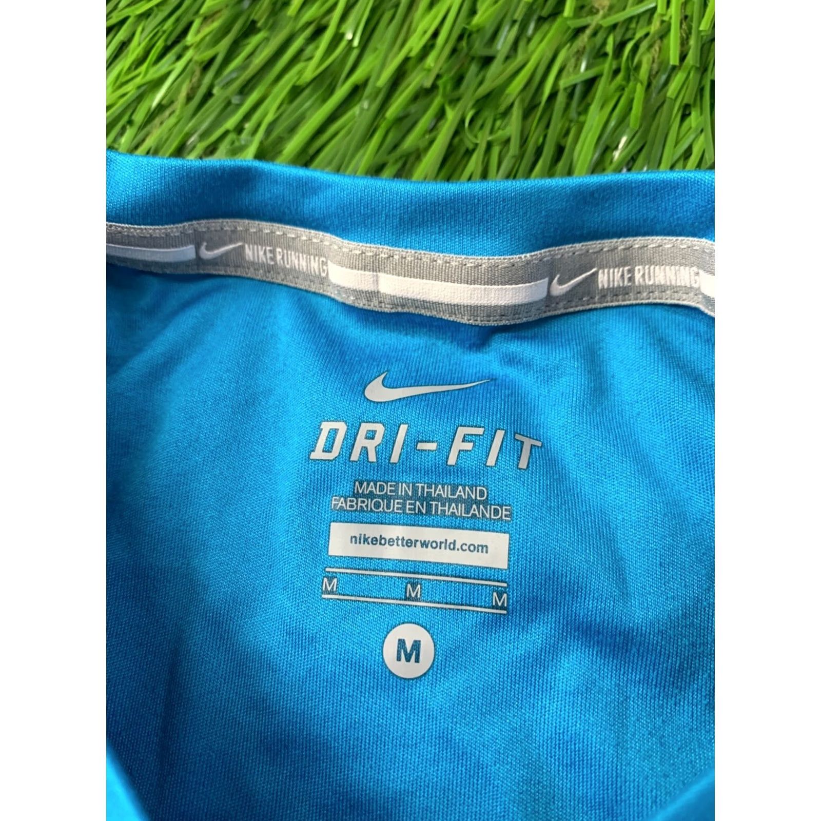 Nike NIKE RUNNING SHIRT Women M Medium Blue 2016 Dri-FIT Training Jersey T-Shirt Nike Run Size M / US 6-8 / IT 42-44 - 5 Thumbnail