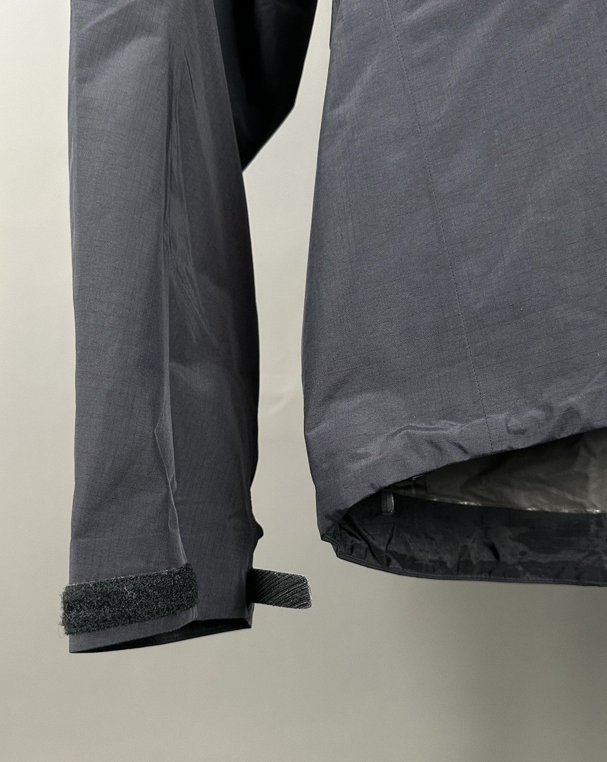 Arc'teryx ARC’TERYX - GORE-TEX BETA LT HYBRID 2013 - MOUNTAIN JACKET Size US M / EU 48-50 / 2 - 12 Thumbnail