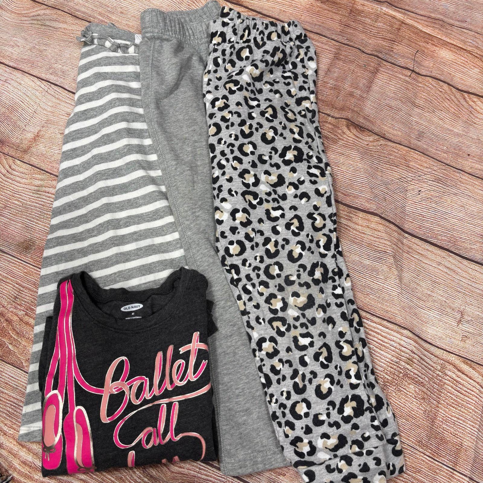 Other Girls 4T Clothing Bundle Size ONE SIZE - 1 Thumbnail