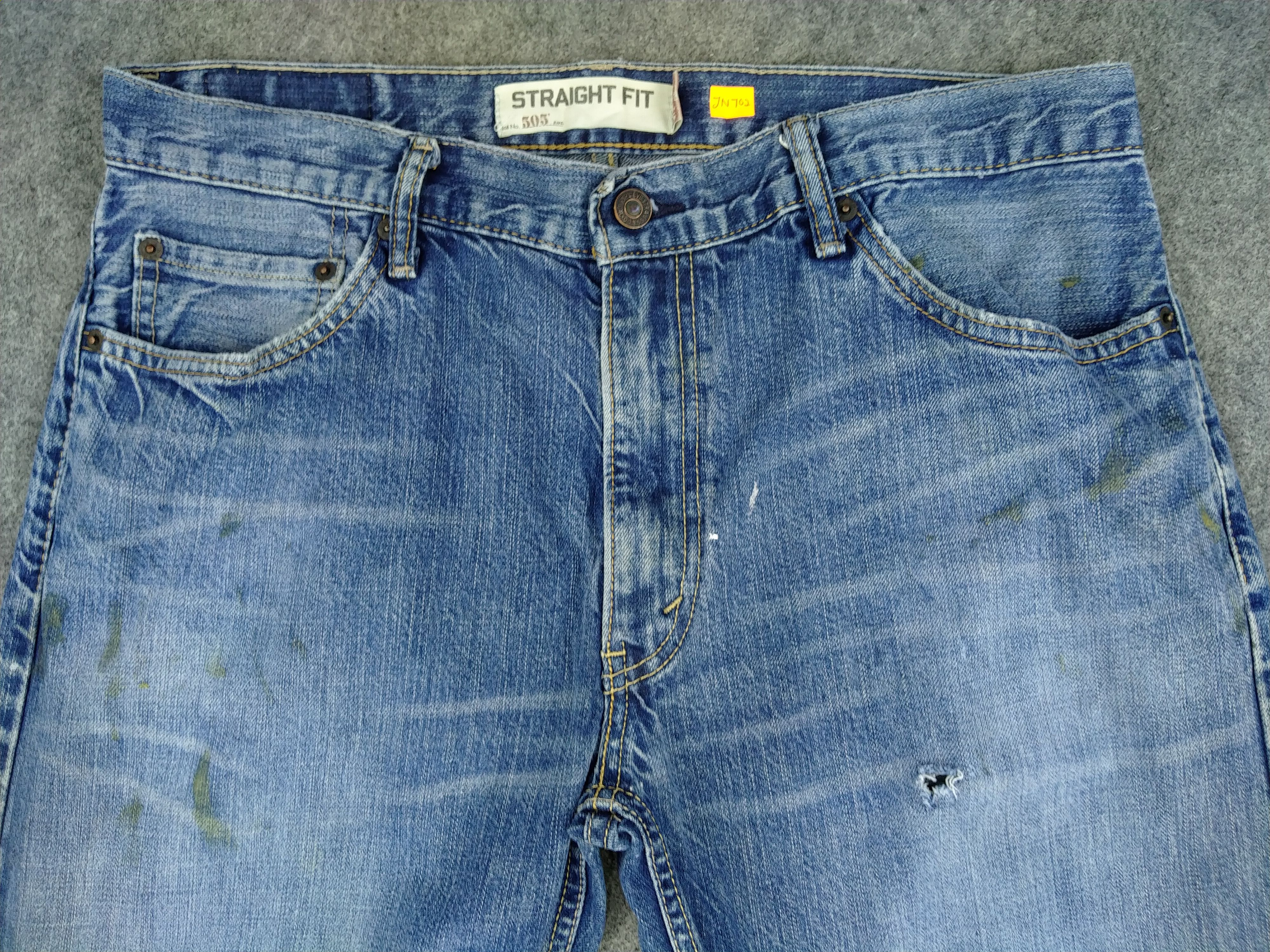 Levi's Distressed Vintage Levi's 505 Straight Fit Denim -JN702 Size US 34 / EU 50 - 3 Thumbnail