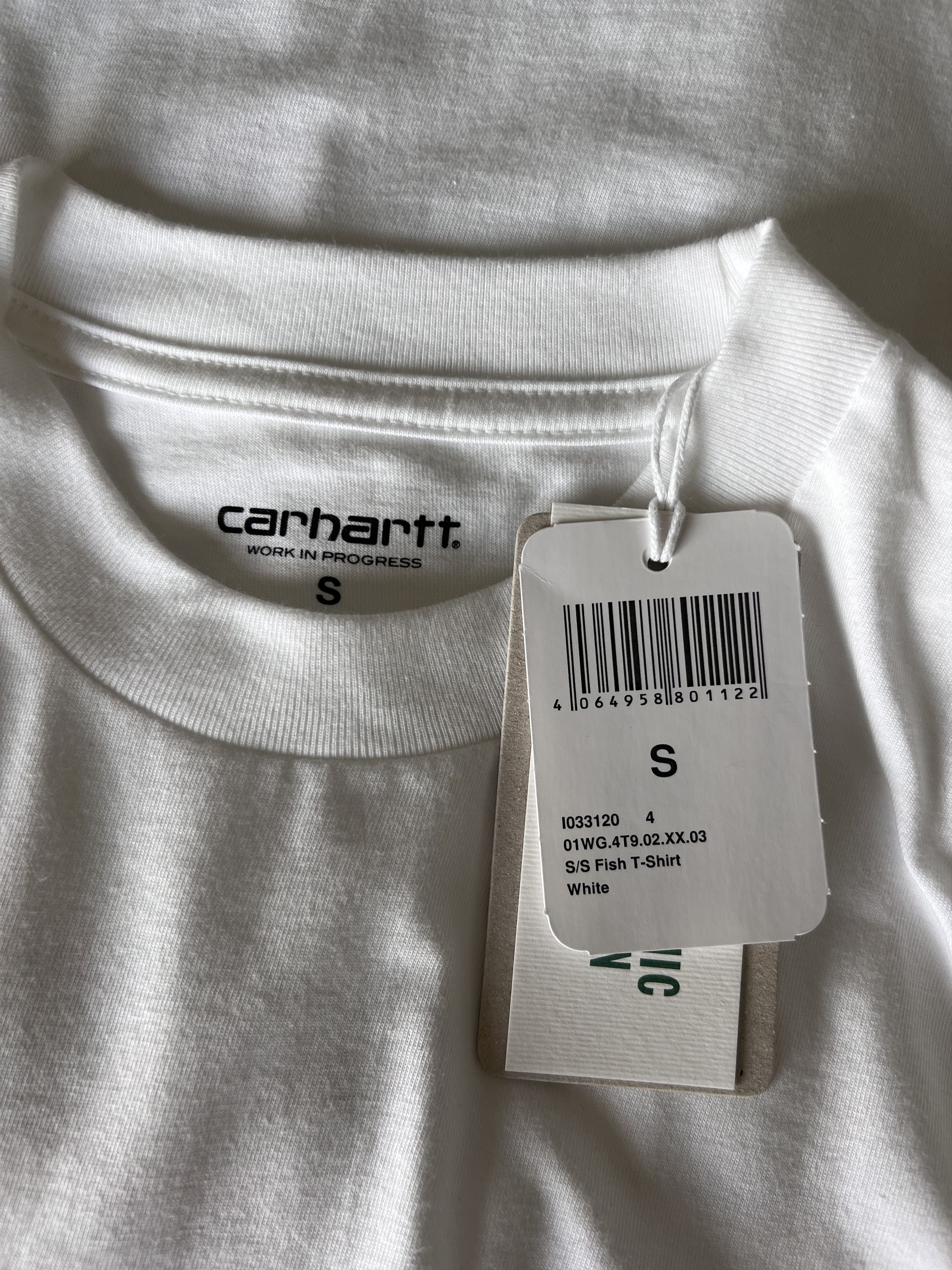 Carhartt Wip Carhartt WIP Fish Tee in White Size US S / EU 44-46 / 1 - 5 Thumbnail