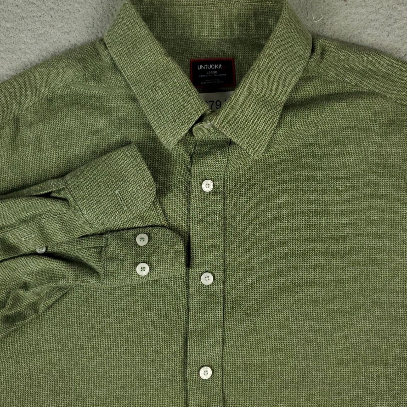 UNTUCKit UNTUCKit Shirt Mens L Green Knit Button Up Long Sleeve Shirt Size US L / EU 52-54 / 3 - 2 Thumbnail