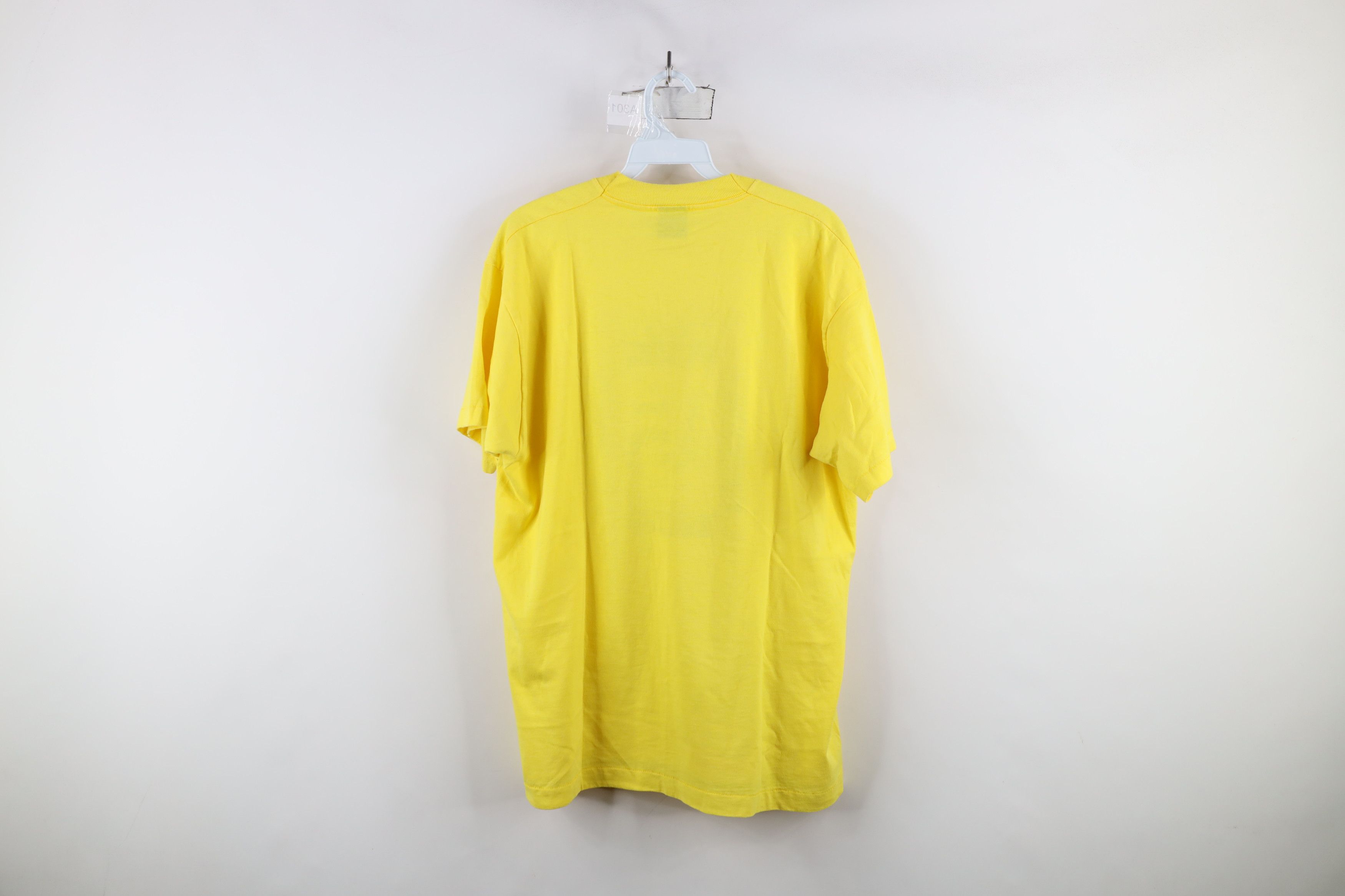 Vintage Vintage 90s Streetwear Cycling Michigan T-Shirt Yellow USA Size US XL / EU 56 / 4 - 9 Thumbnail