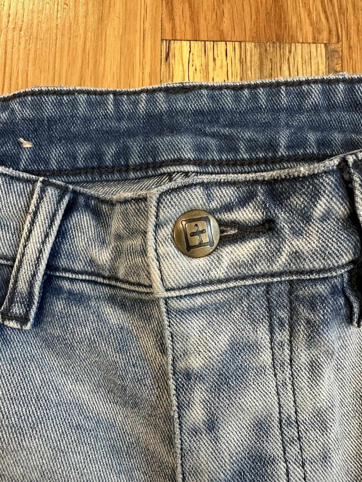 Ksubi Ksubi Plain Blue Distressed Denim Jeans Size 30 Size US 30 / EU 46 - 4 Thumbnail