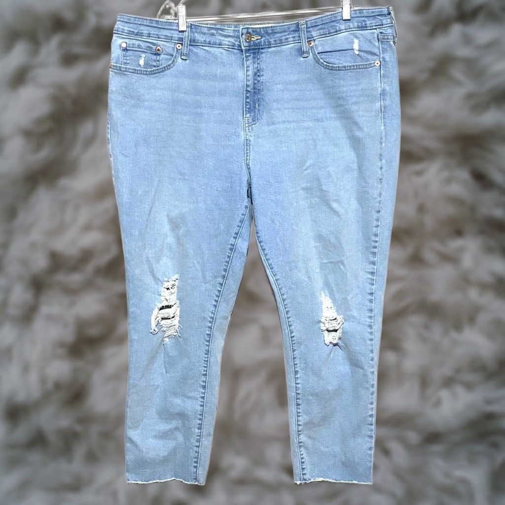Levi's Levi's Denizen Mid Rise Boyfriend Jeans Distressed Raw Hem Stretch Women Plus 22W Size 40" / US 18 - 1 Thumbnail