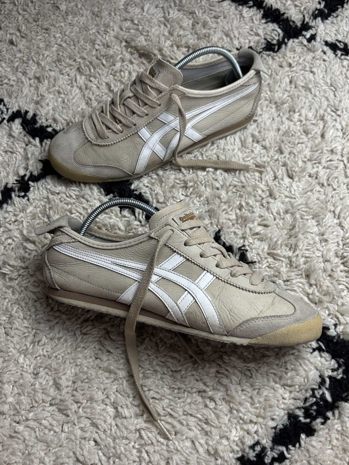 Onitsuka Tiger Asics OG Vintage Leather Sneakers