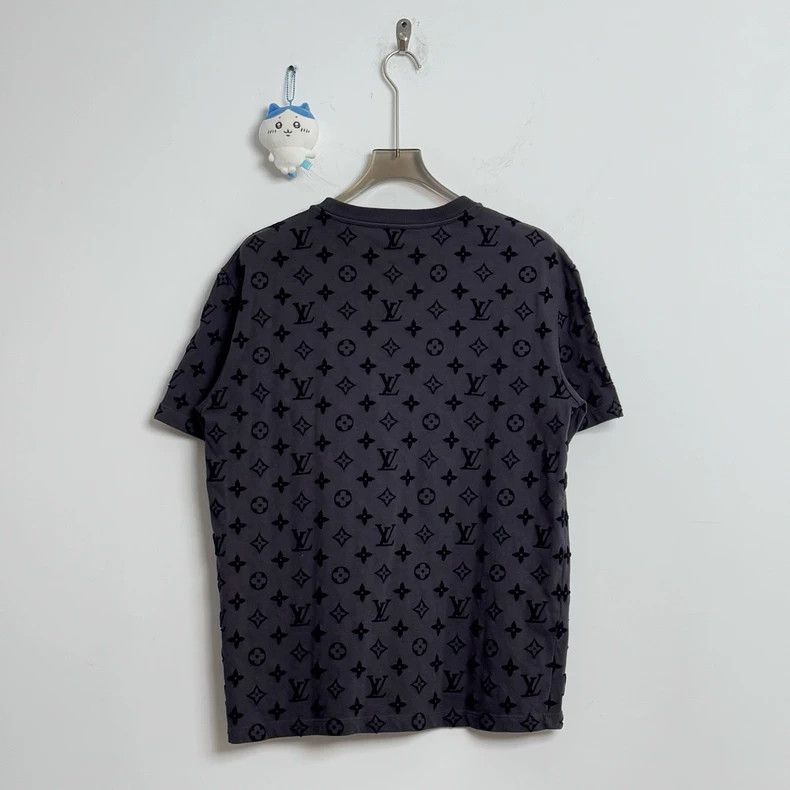 Louis Vuitton Louis Vuitton Black presbyopic flocked full print pocket s Size US L / EU 52-54 / 3 - 3 Thumbnail