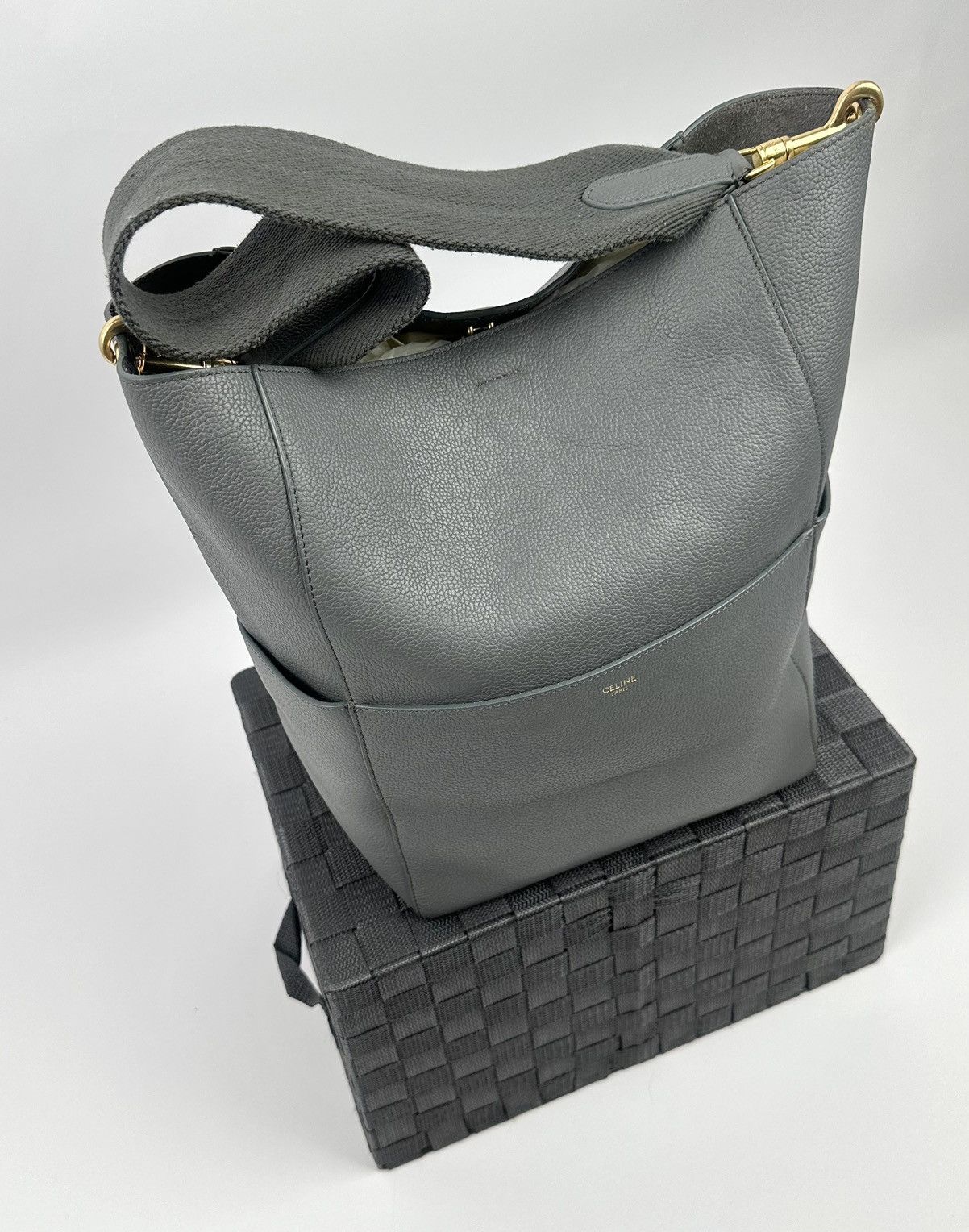 Celine Celine Seau Sangle Bucket Bag Grained Gray Size ONE SIZE - 3 Thumbnail