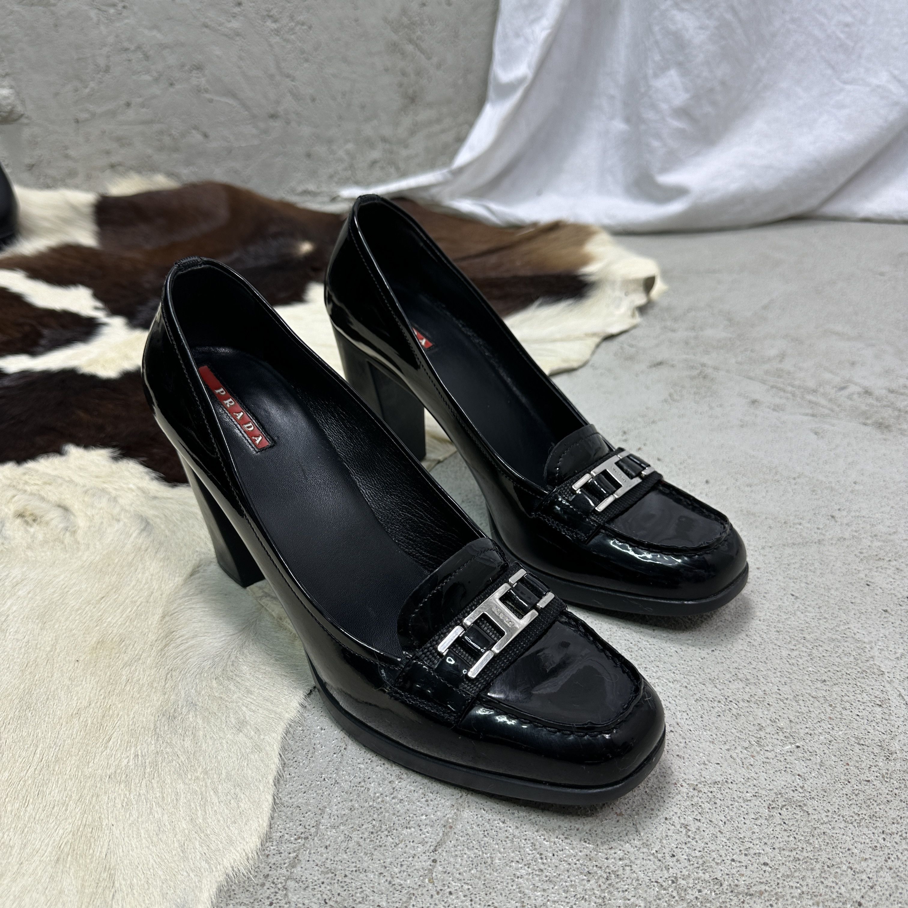Prada Vintage Avant Garde Old Money Prada Heeled Mocassins Y2K Size US 9 / IT 39 - 3 Thumbnail