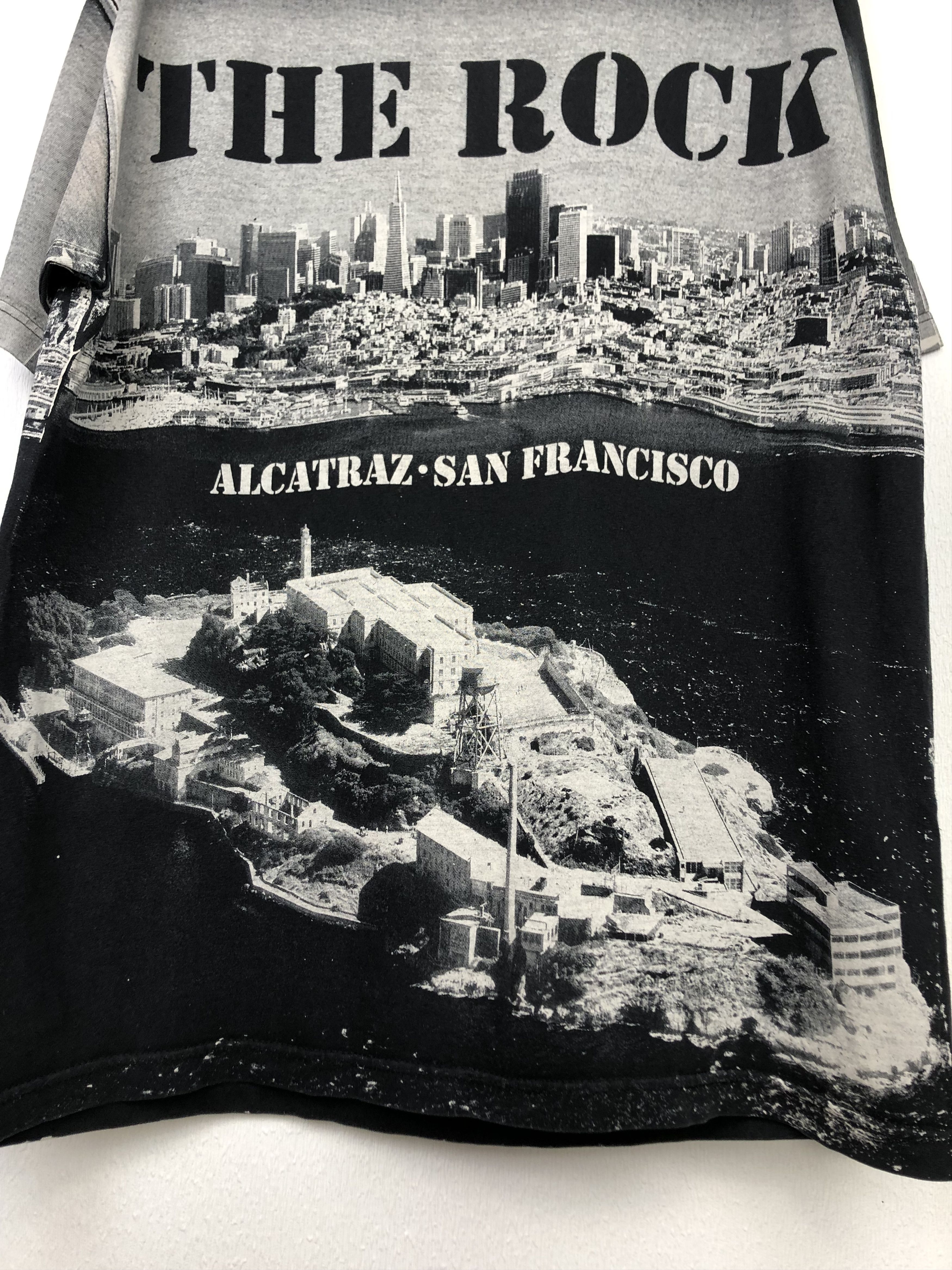 Vintage Vintage The Rock Alcatraz San Francisco Shirt Over Print Tee Size US XL / EU 56 / 4 - 4 Thumbnail