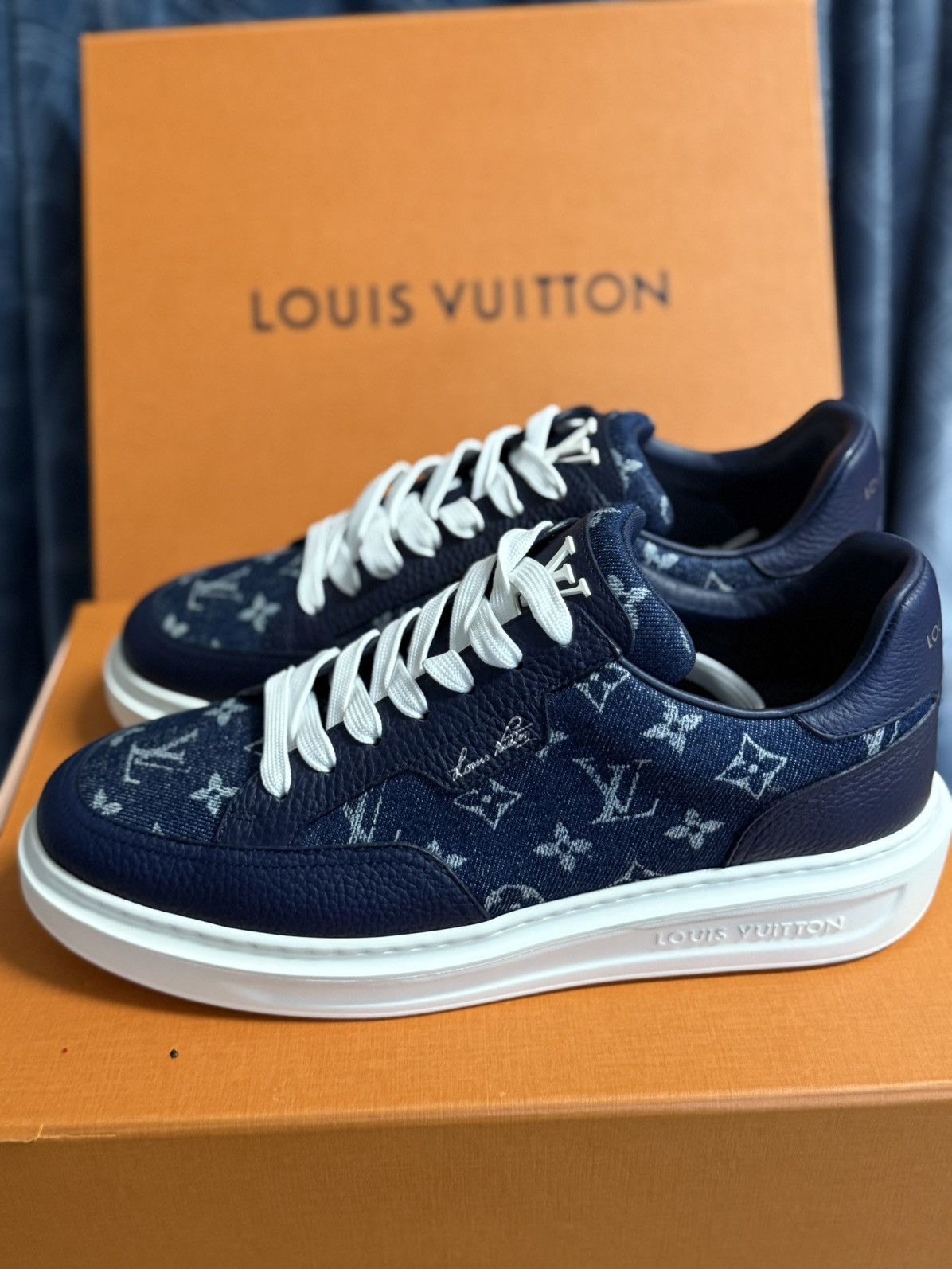 Louis Vuitton The Beverly Hills sneaker size 8 / like NEW Size US 8 / EU 41 - 8 Thumbnail