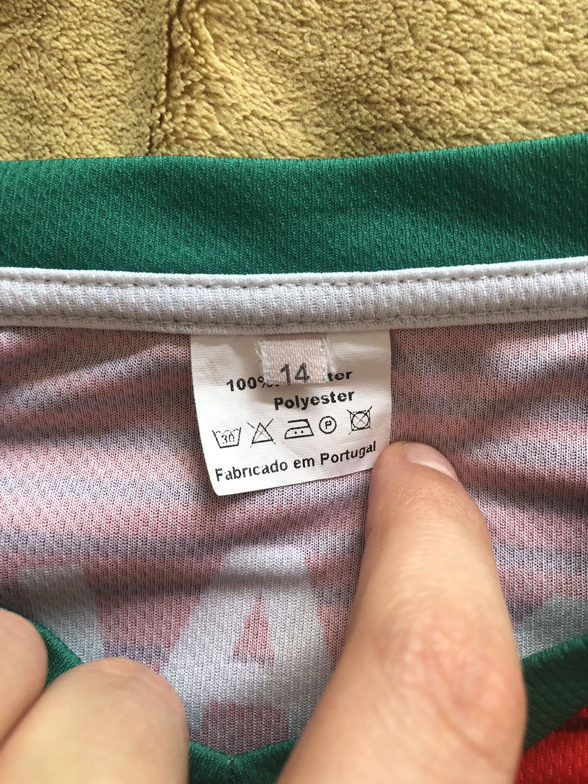 Vintage RARE VINTAGE CR7 CRISTIANO RONALDO PORTUGAL JERSEY SHIRT Size US S / EU 44-46 / 1 - 5 Thumbnail