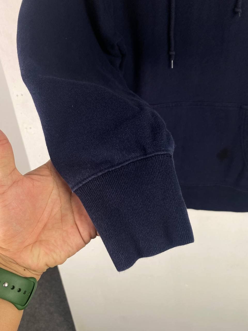 Undefeated undefeated small logo hoody very nice design Size US M / EU 48-50 / 2 - 6 Thumbnail