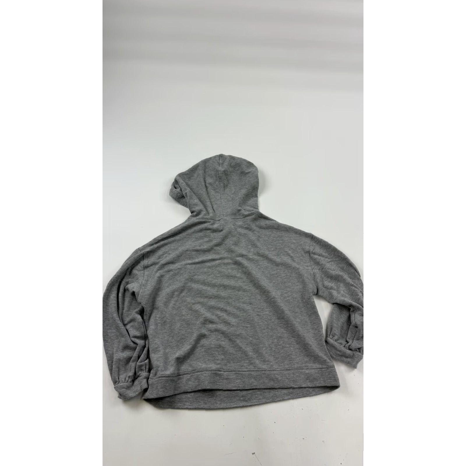 Madewell Madewell mile(s) Hoodie Womens Small Gray Heather Pullover Loungewear Relaxed Shirt Womens Small Gray Heather 90s style? Size S / US 4 / IT 40 - 7 Thumbnail