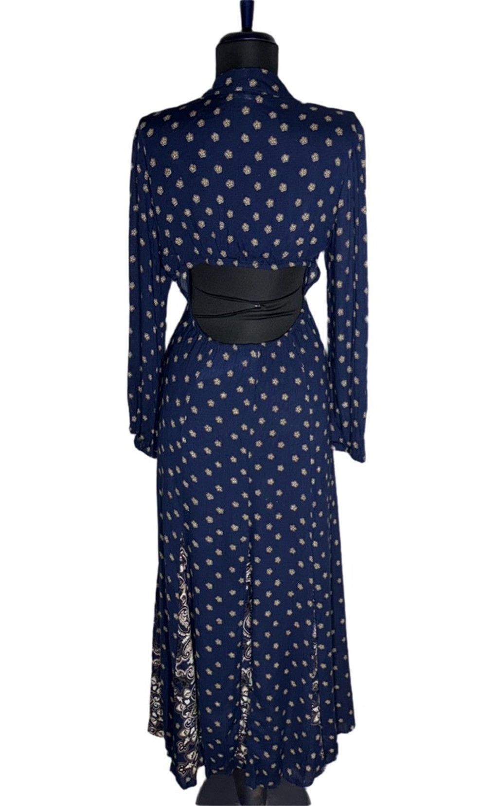gold or black dress And Chiffon Maxi – self-portrait-US SIZE:US 18W Regal black velvet evening product-type: Today's Pattern A-Line Dress