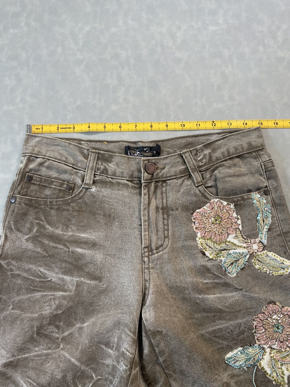 Japanese Brand 💥Y2k Crazy Whisker Flare💥 Japanese Brand Flower Embroidery Size US 31 - 12 Thumbnail