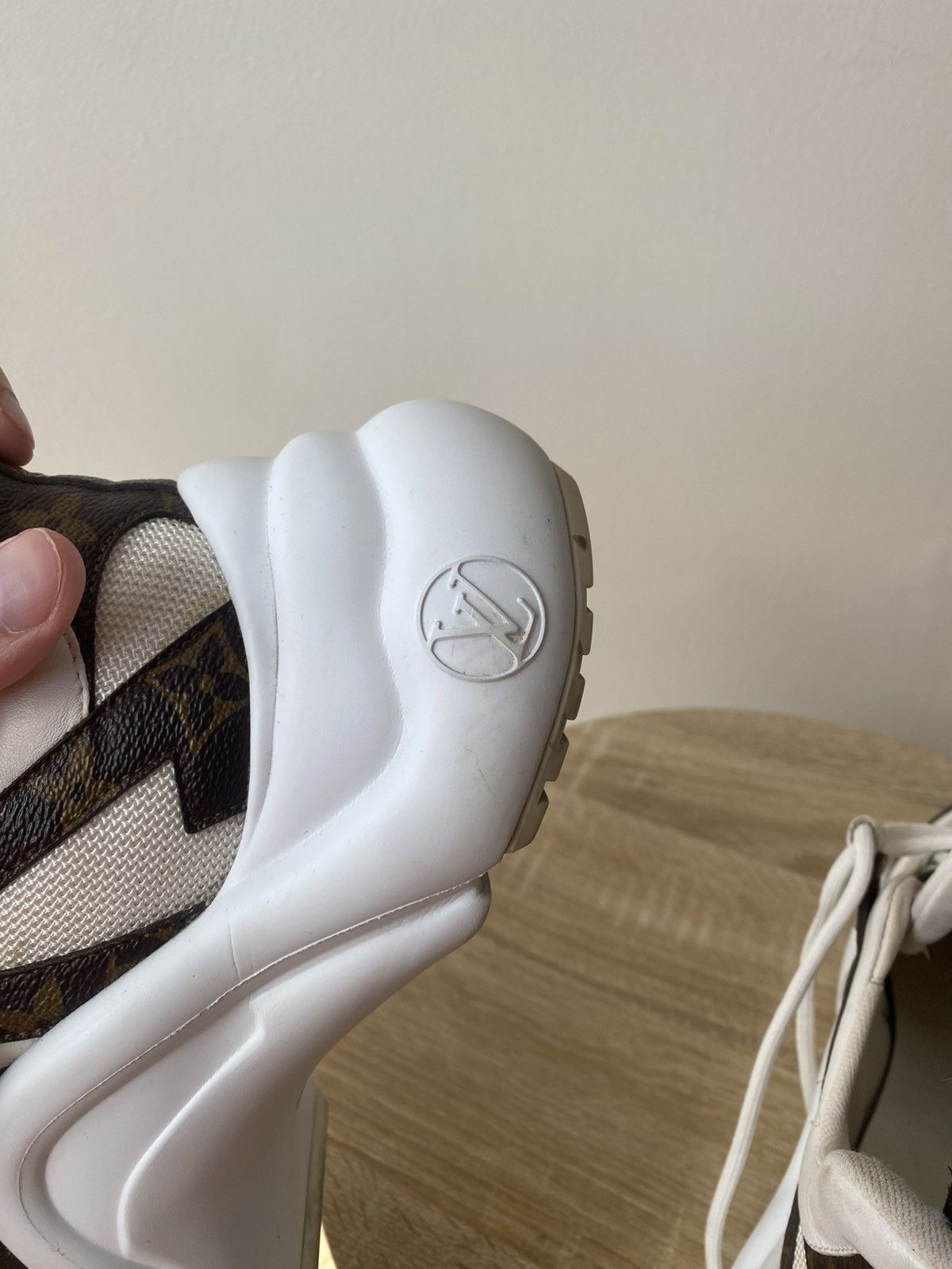 Louis Vuitton Louis Vuitton LV Archlight women’s Sneaker Size US 9 / IT 39 - 18 Thumbnail