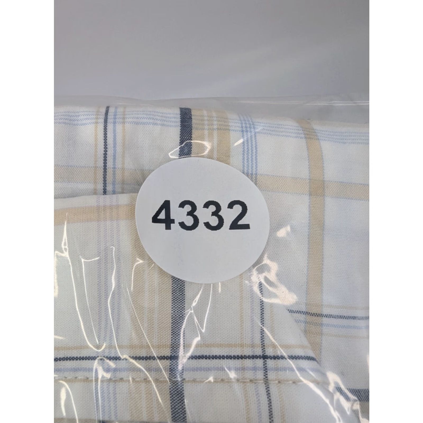 Ecko Unltd. VINTAGE Ecko Unltd Beige White Plaid Long Sleeve Button Front Cotton Shirt Men's L Size US L / EU 52-54 / 3 - 8 Thumbnail