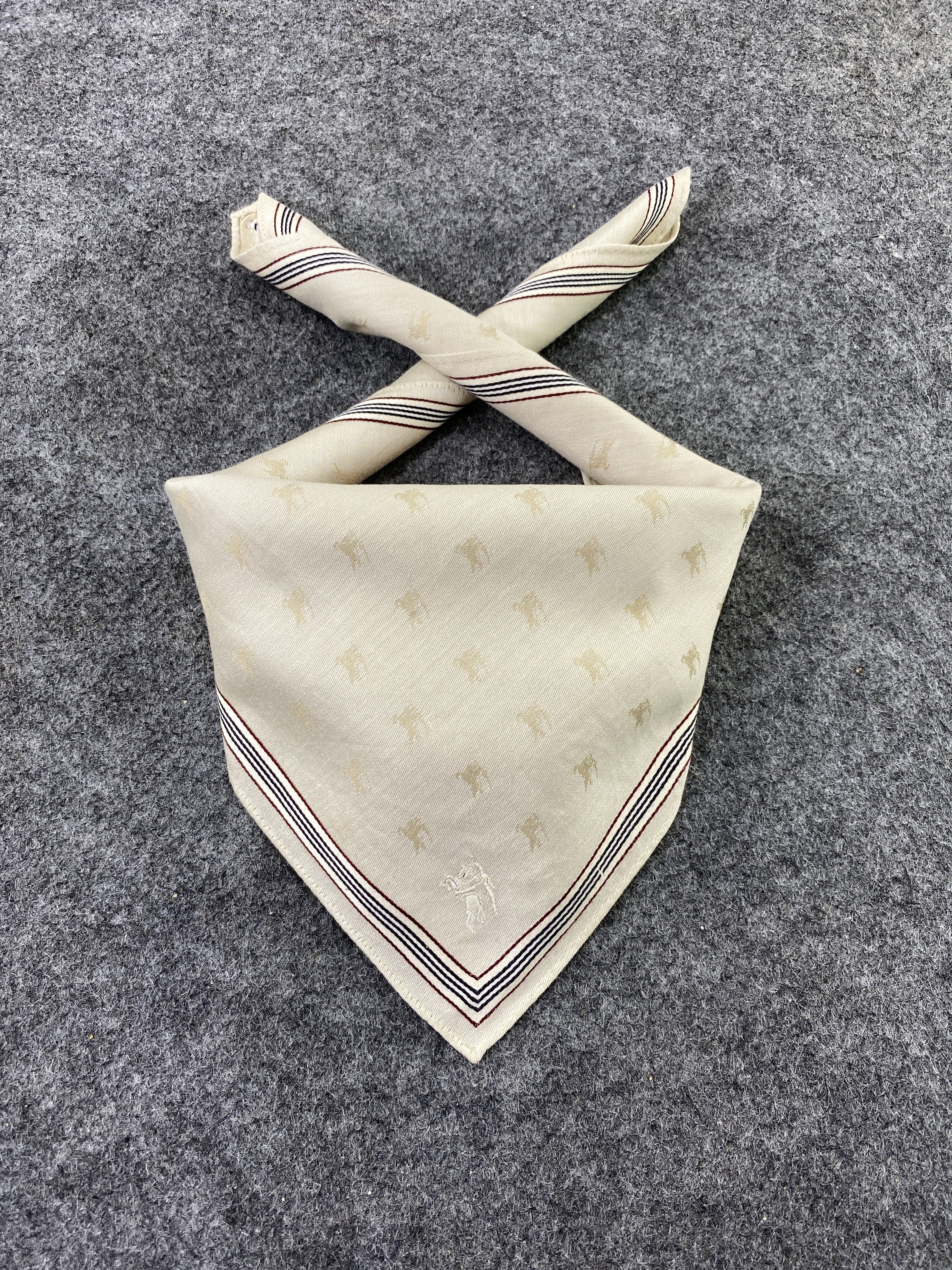 Burberry Burberry Handkerchief / Bandana / Neckerchief-B295 Size ONE SIZE - 2 Thumbnail