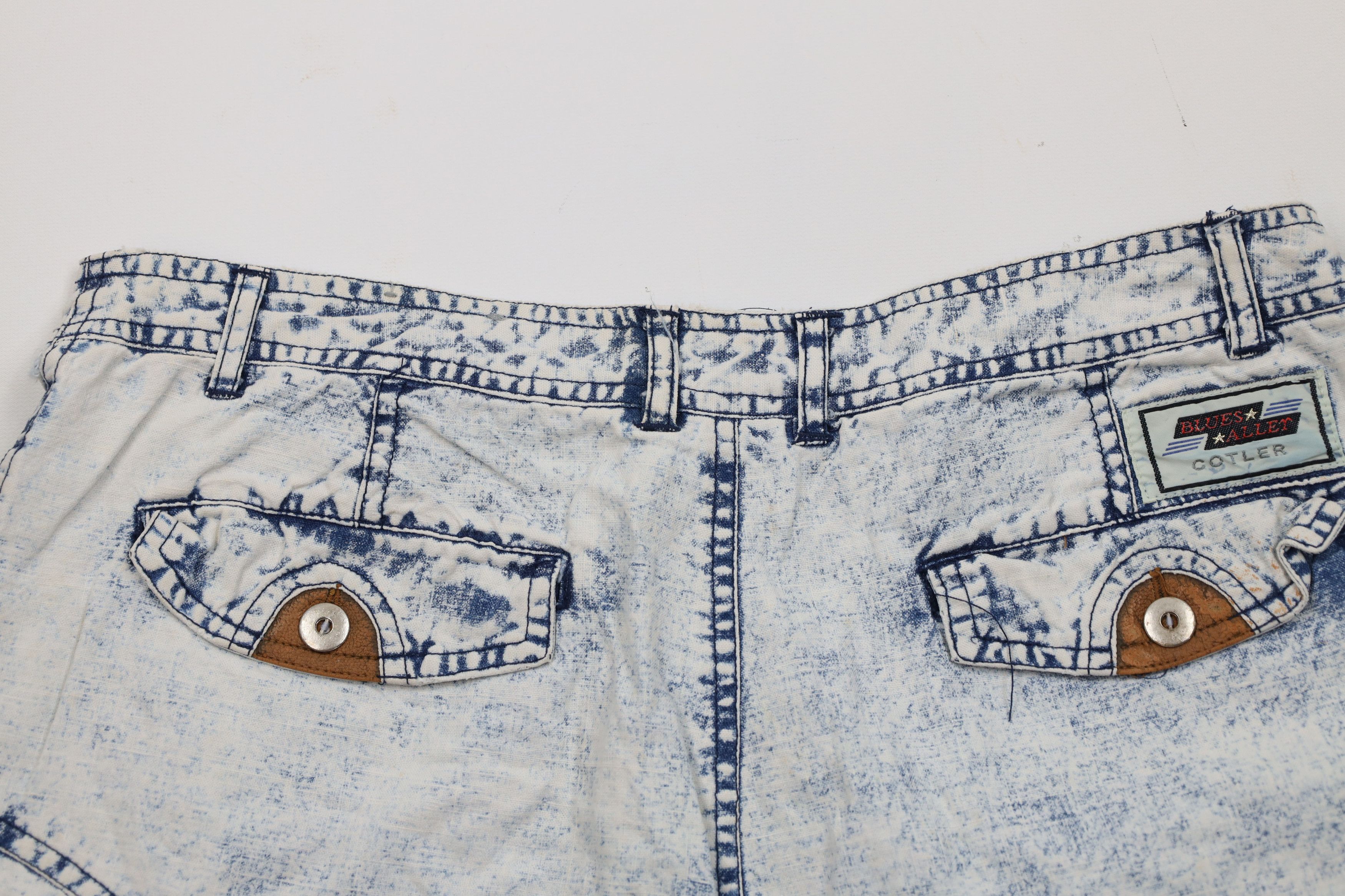Vintage Vintage 80s 90s Streetwear Acid Wash Skateboard Shorts Size US 32 / EU 48 - 11 Thumbnail