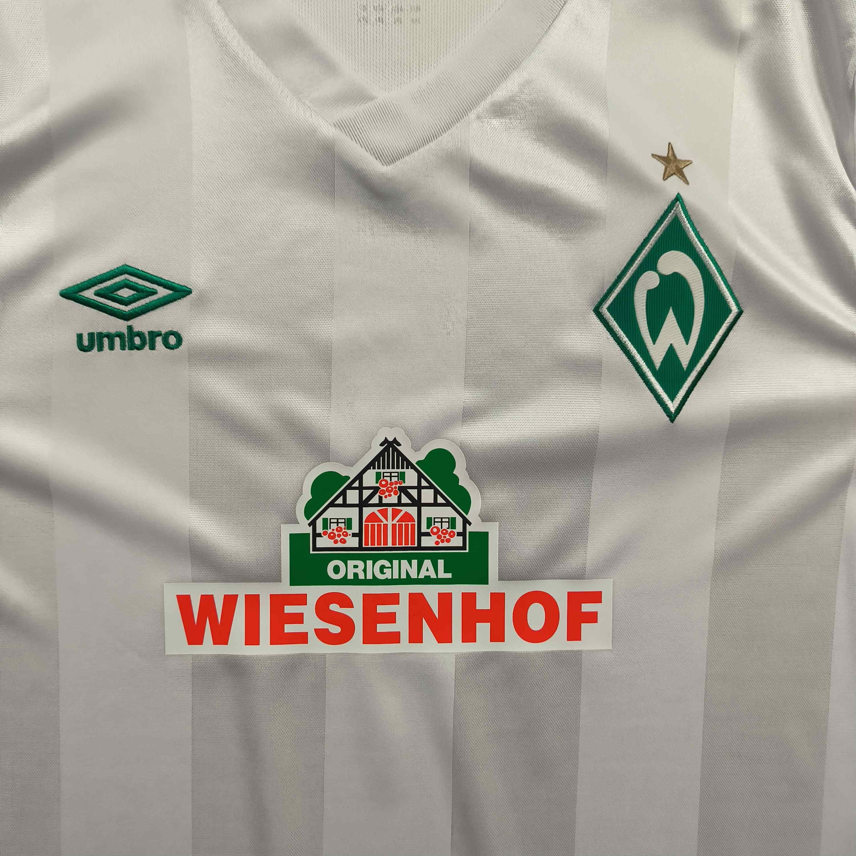 Umbro Werder Bremen 2019-20 Umbro away football jersey size XXL Size US XXL / EU 58 / 5 - 3 Thumbnail