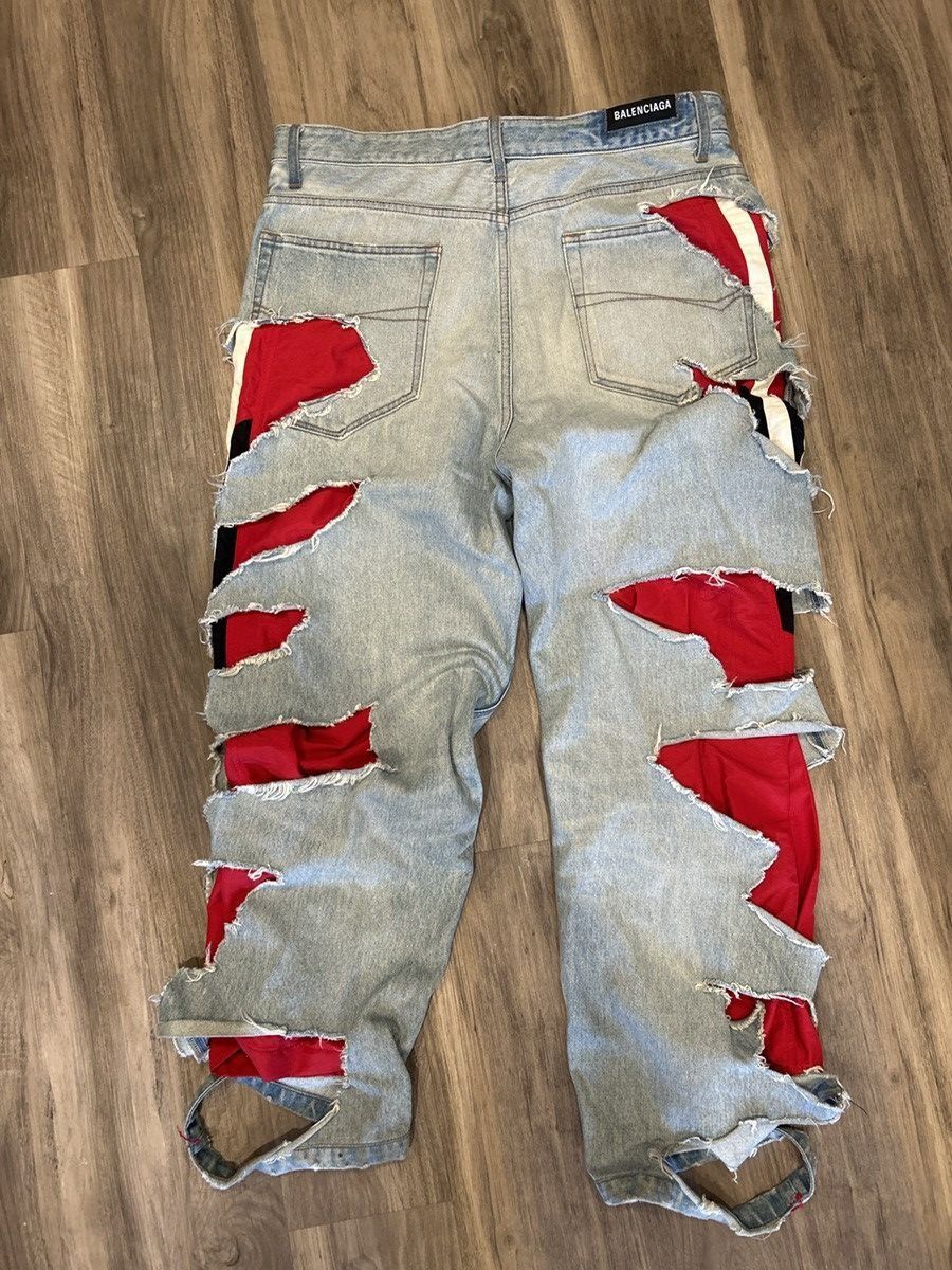 Balenciaga Balenciaga AW21 afterworld Slashed Denim Size US 32 / EU 48 - 2 Thumbnail